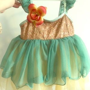 💥4 for $30💥 Beautiful “dress up” dress